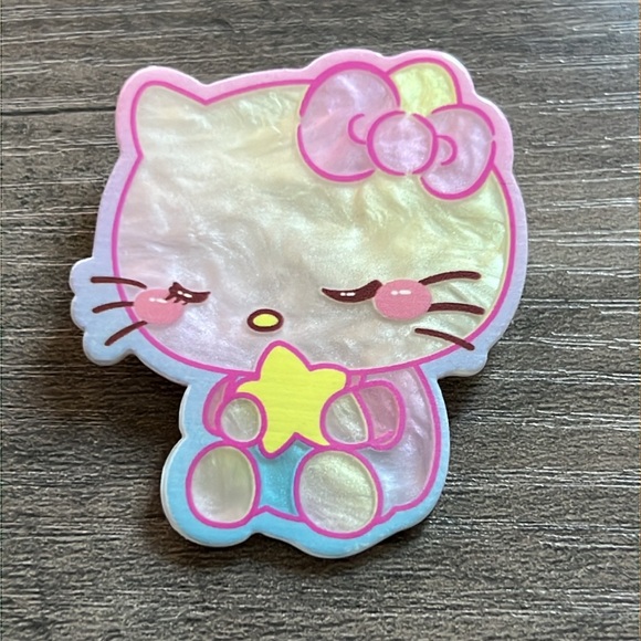 Handmade Kawaii pin - Picture 2 of 5